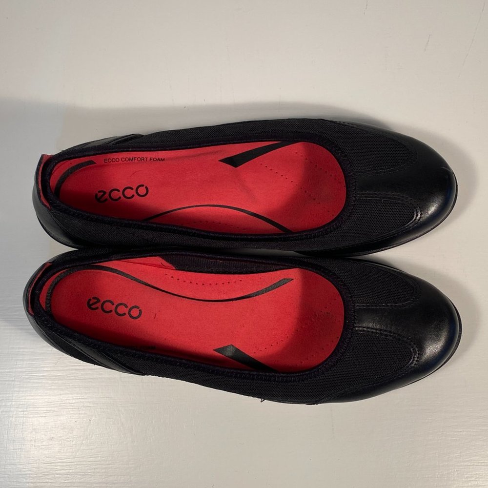 Ecco Black Leather Comfort Flats Women 40_5